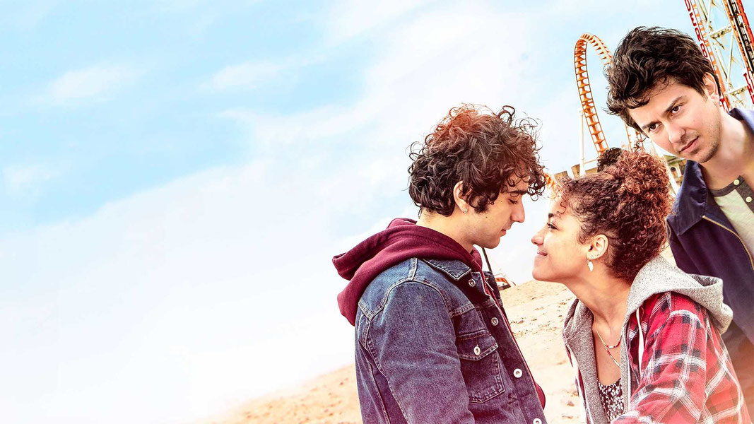 Девушка брата