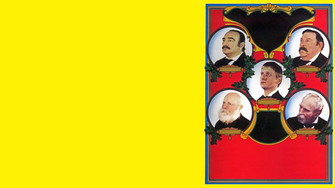 Марафонцы бегут круг почета