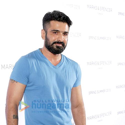 Аиджаз Кхан