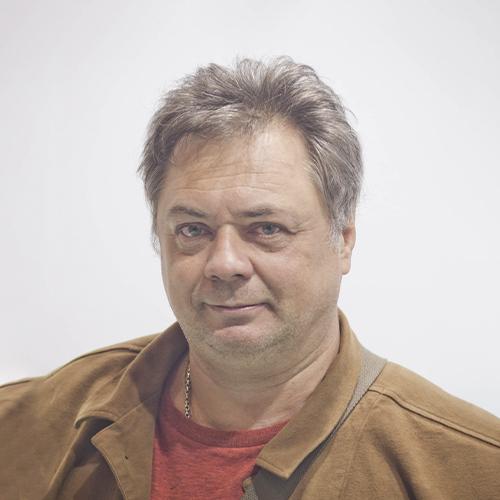 Андрей Леонов