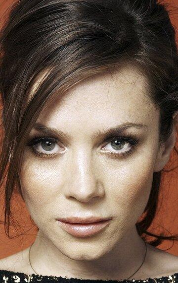 Anna Friel
