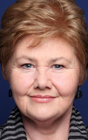 Annette Badland