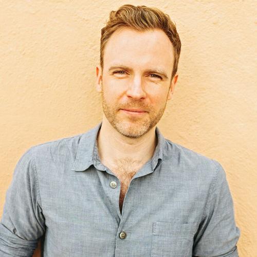 Даррен Уолл