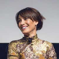 Дженнифер Билз