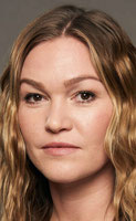 Julia Stiles