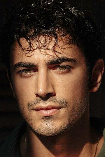 Эмин Гюненч