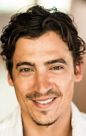 Andrew Keegan