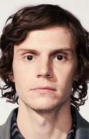 Evan Peters