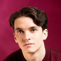 Финн Уайтхед