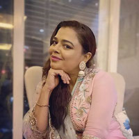 Гулфам Кхан