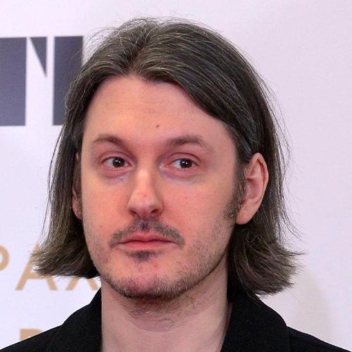 Илья Найшуллер