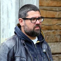 Карен Захаров