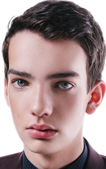 Kodi Smit-McPhee