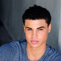 Колтон Стюарт