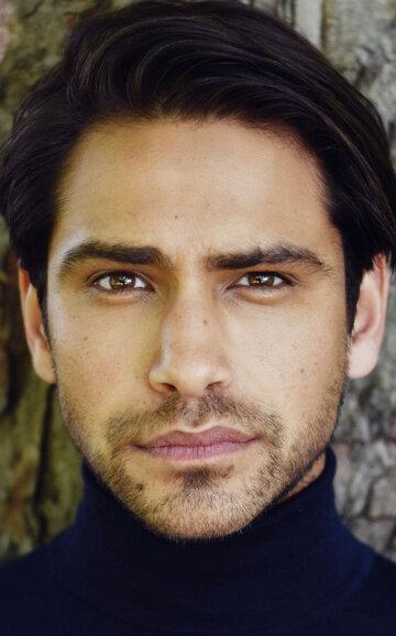Luke Pasqualino
