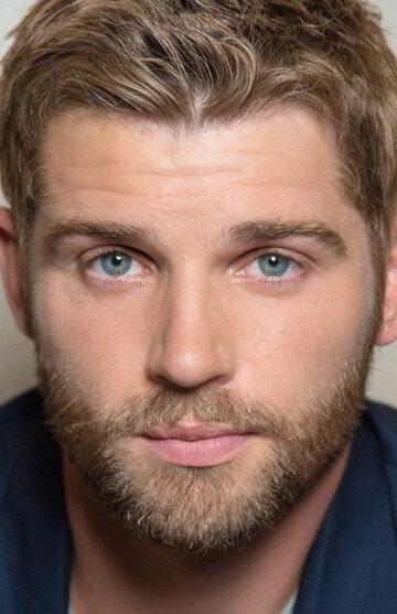 Mike Vogel