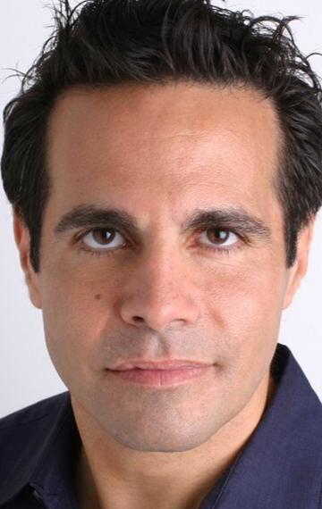 Mario Cantone