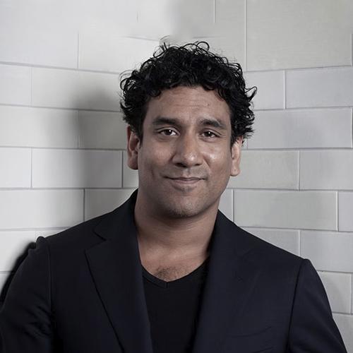 Naveen Andrews