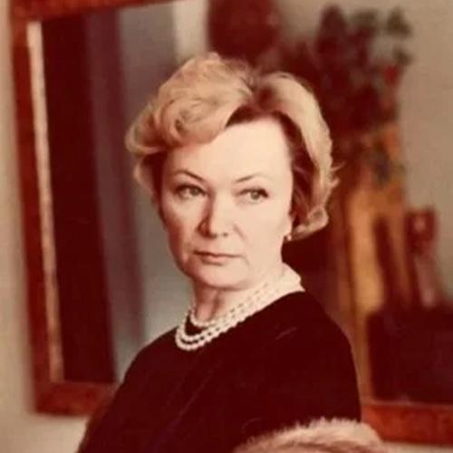 Нина Меньшикова