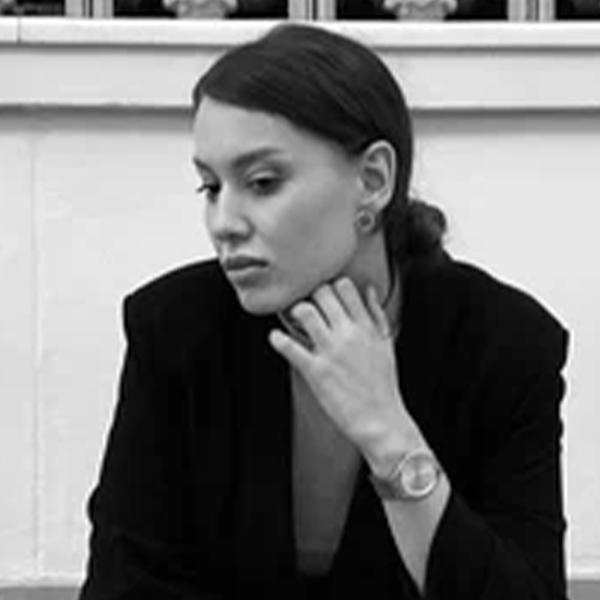 Олеся Буренко