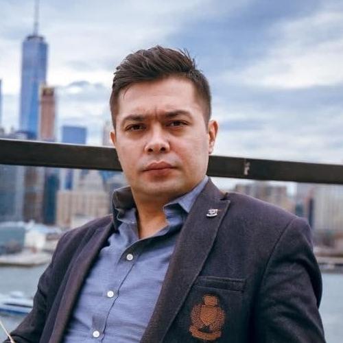 Отабек Махкамов