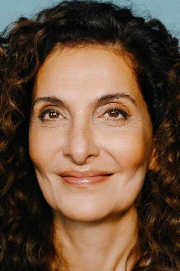 Прошат Мадани