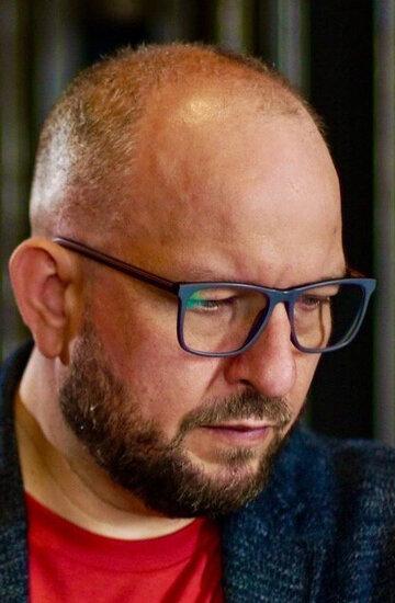 Роман Величкин