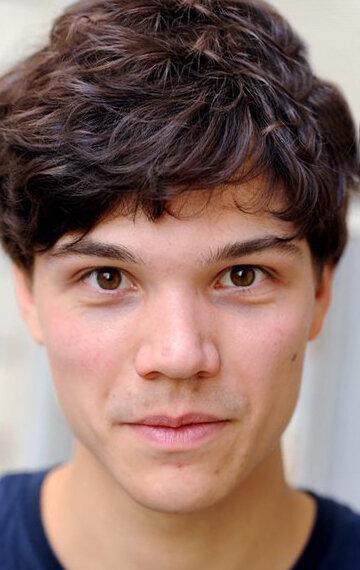 Sebastian Urzendowsky