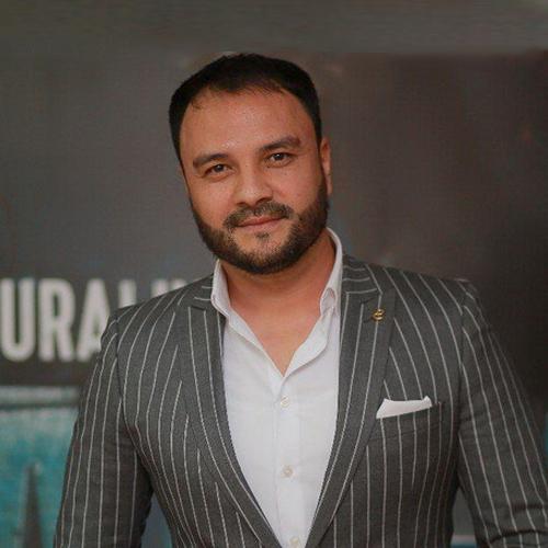 Шавкат Комилов