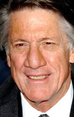 Stephen Macht