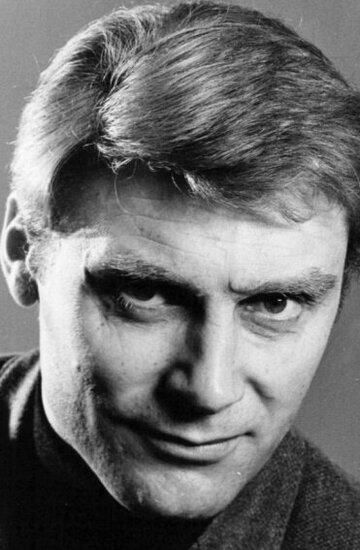 Стелио Канделли