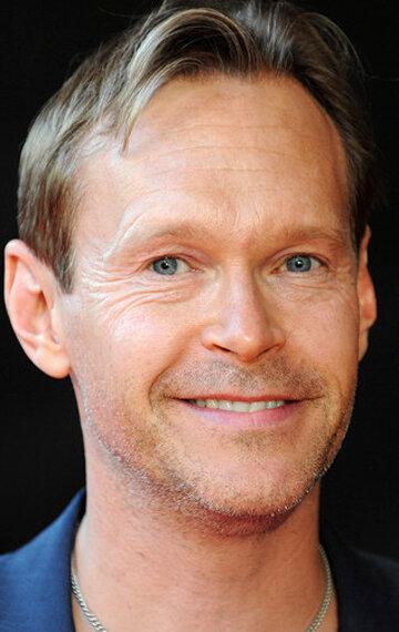 Steven Mackintosh