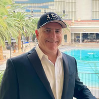 Стюарт Олсон