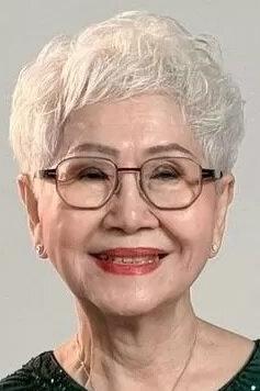 Уша Сеамкхум