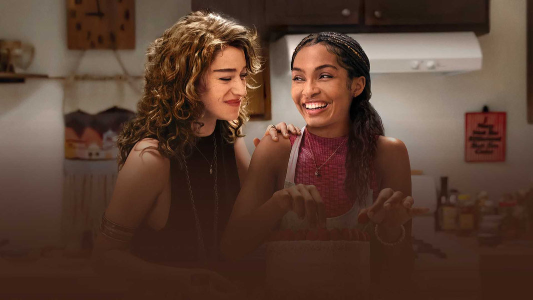 Сидя в барах с тортом