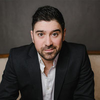 Дэвид Аттар