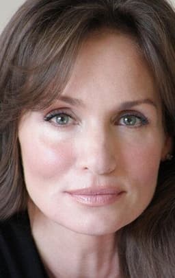 Kristen Cloke