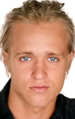 Max Van Ville