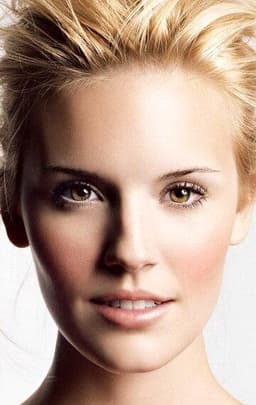 Maggie Grace