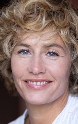 Cécile de France