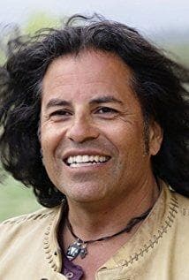 Stevie Salas