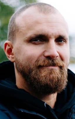 Владимир Политик